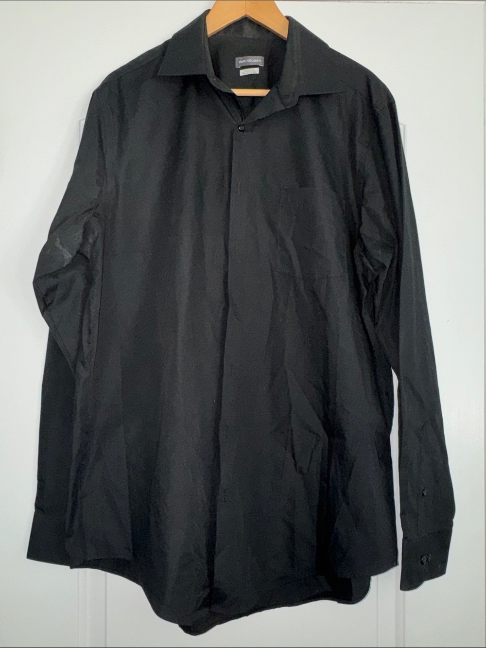 Van Heusen Slim Tall Black Long-Sleeve Dress Shirt Size 17 36/37